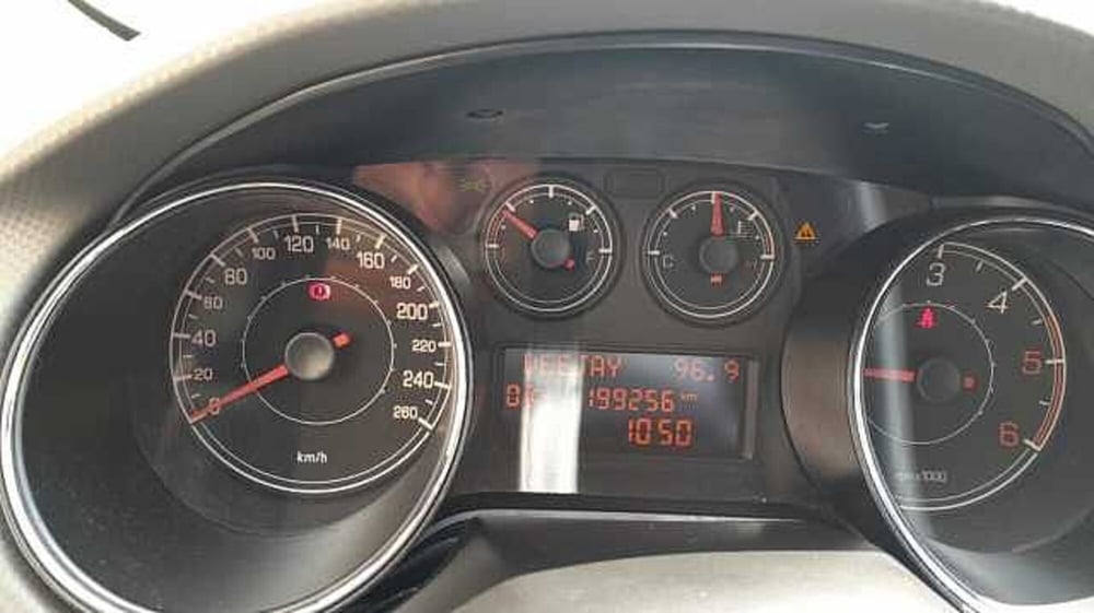 Fiat Bravo usata a Genova (4)