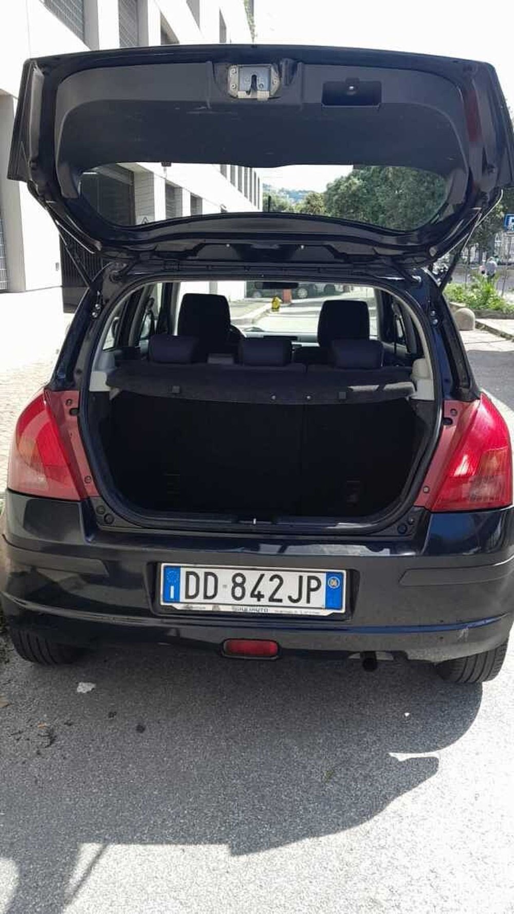 Suzuki Swift usata a Genova (7)