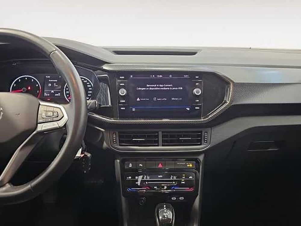 Volkswagen T-Cross usata a Lecco (10)