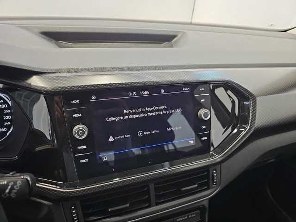 Volkswagen T-Cross usata a Lecco (17)