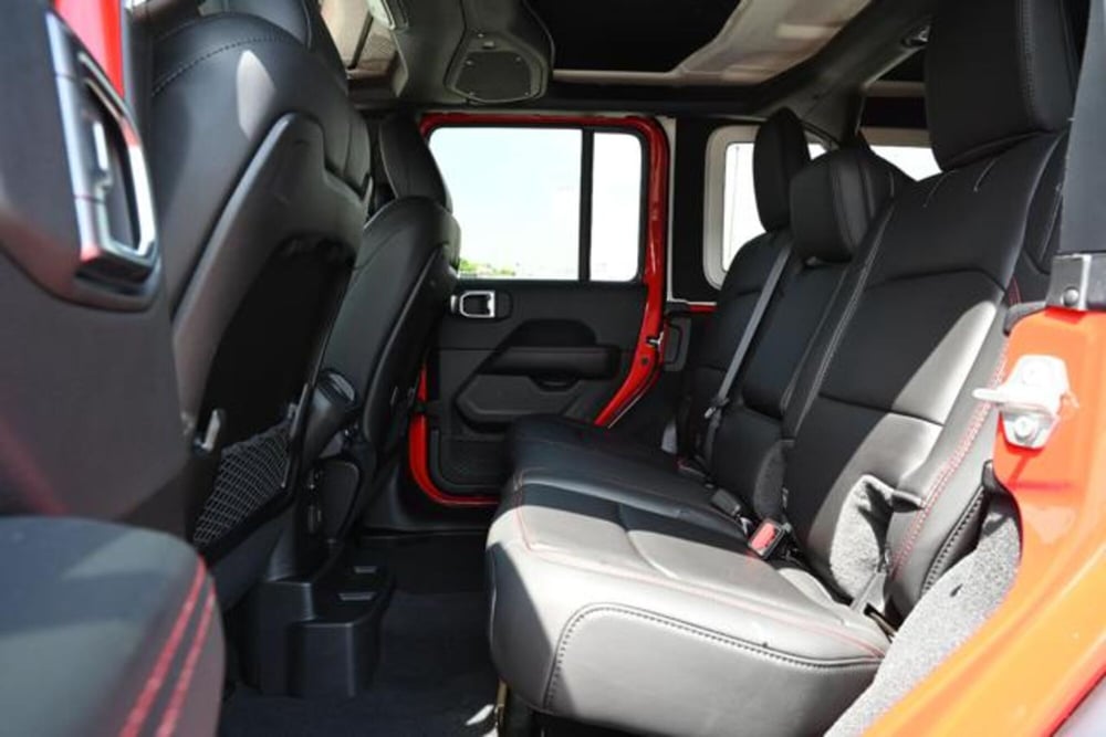 Jeep Wrangler Unlimited nuova a Torino (16)