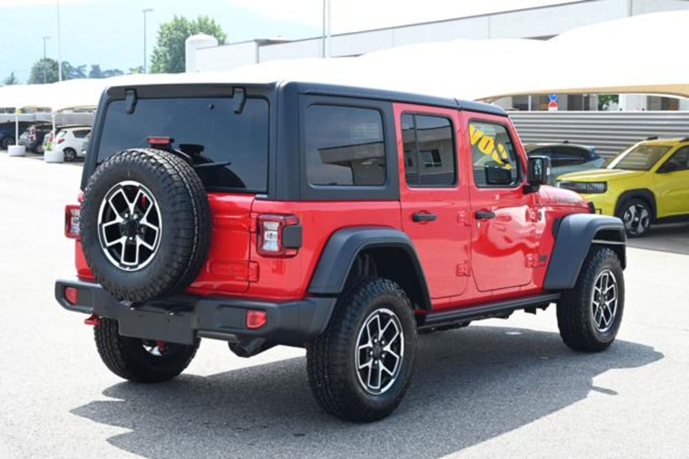 Jeep Wrangler Unlimited nuova a Torino (5)