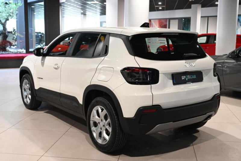 Jeep Avenger nuova a Torino (7)