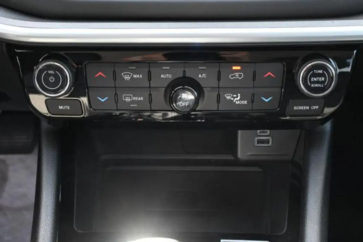 Jeep Compass nuova a Torino (20)