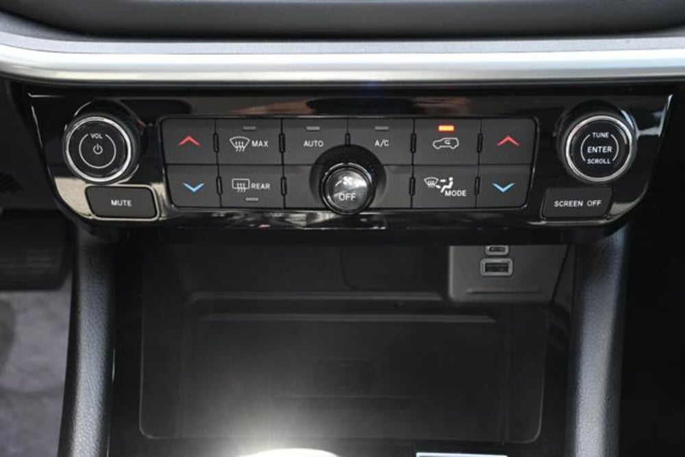 Jeep Compass nuova a Torino (20)