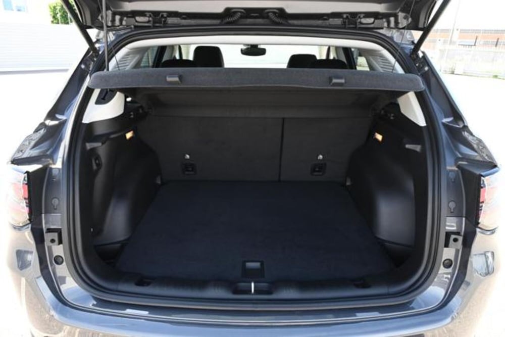 Jeep Compass nuova a Torino (9)