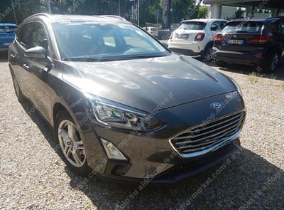 Ford Focus Station Wagon 1.5 EcoBlue 120 CV automatico SW Business del 2021 usata a Tricase