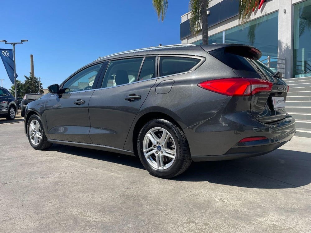 Ford Focus Station Wagon usata a Lecce (16)
