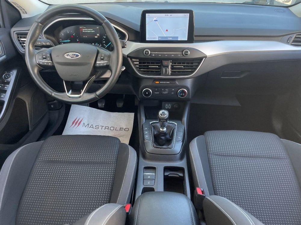 Ford Focus Station Wagon usata a Lecce (19)