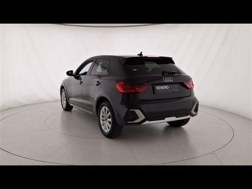 Audi A1 allstreet usata a Milano (6)