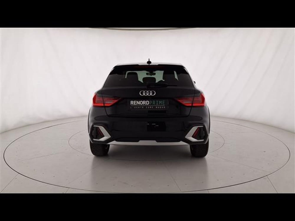 Audi A1 allstreet usata a Milano (7)