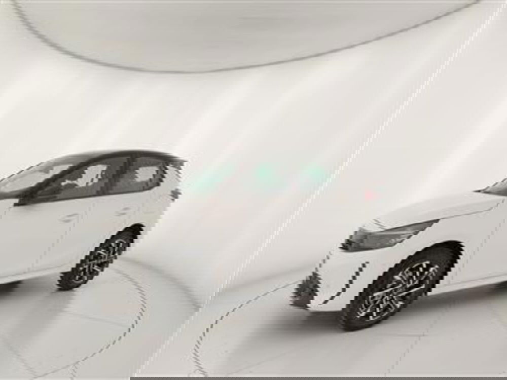 Opel Corsa nuova a Bari (2)