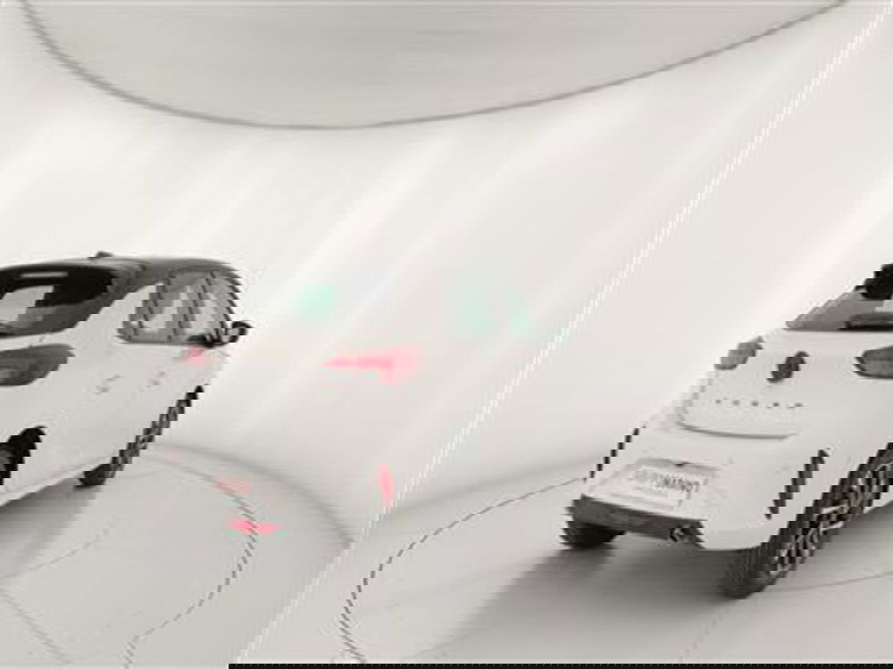 Opel Corsa nuova a Bari (7)