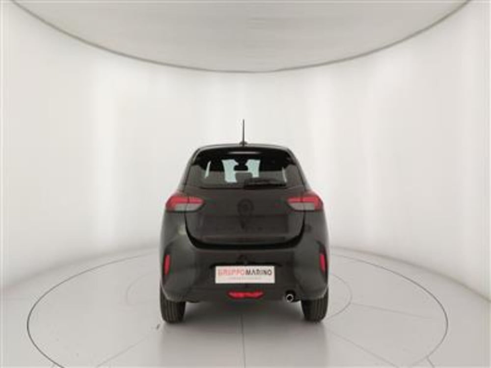 Opel Corsa nuova a Bari (6)