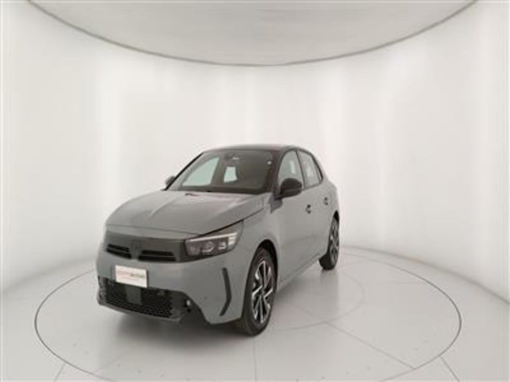 Opel Corsa nuova a Bari