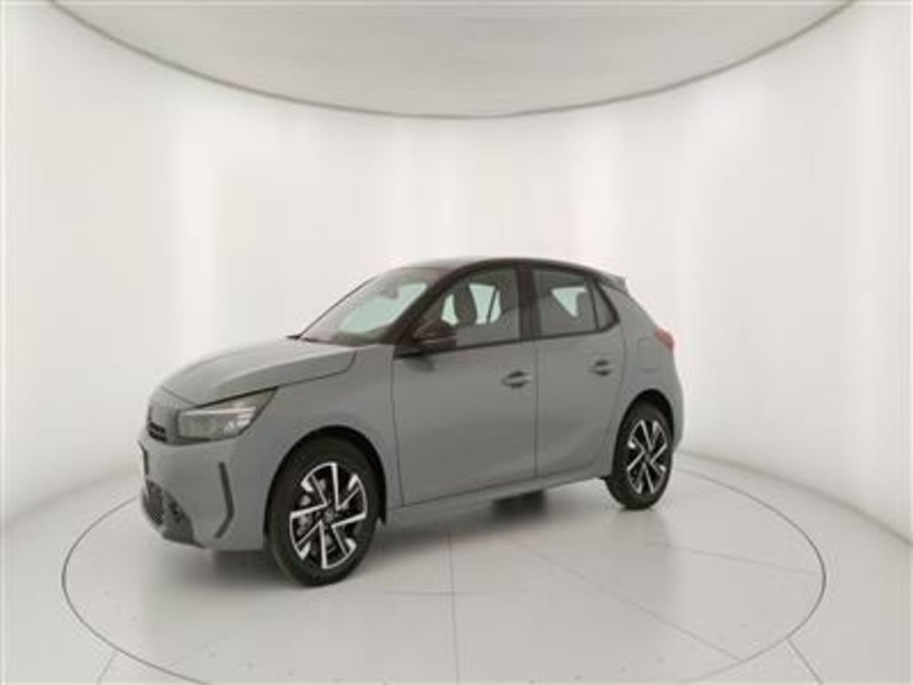 Opel Corsa nuova a Bari (2)