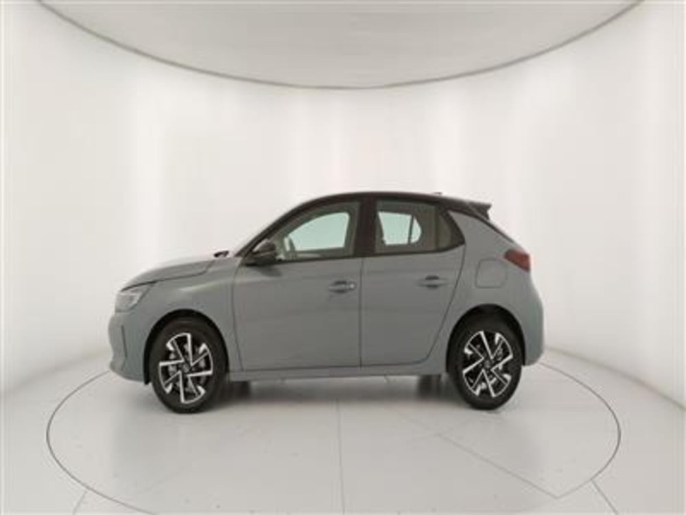 Opel Corsa nuova a Bari (3)