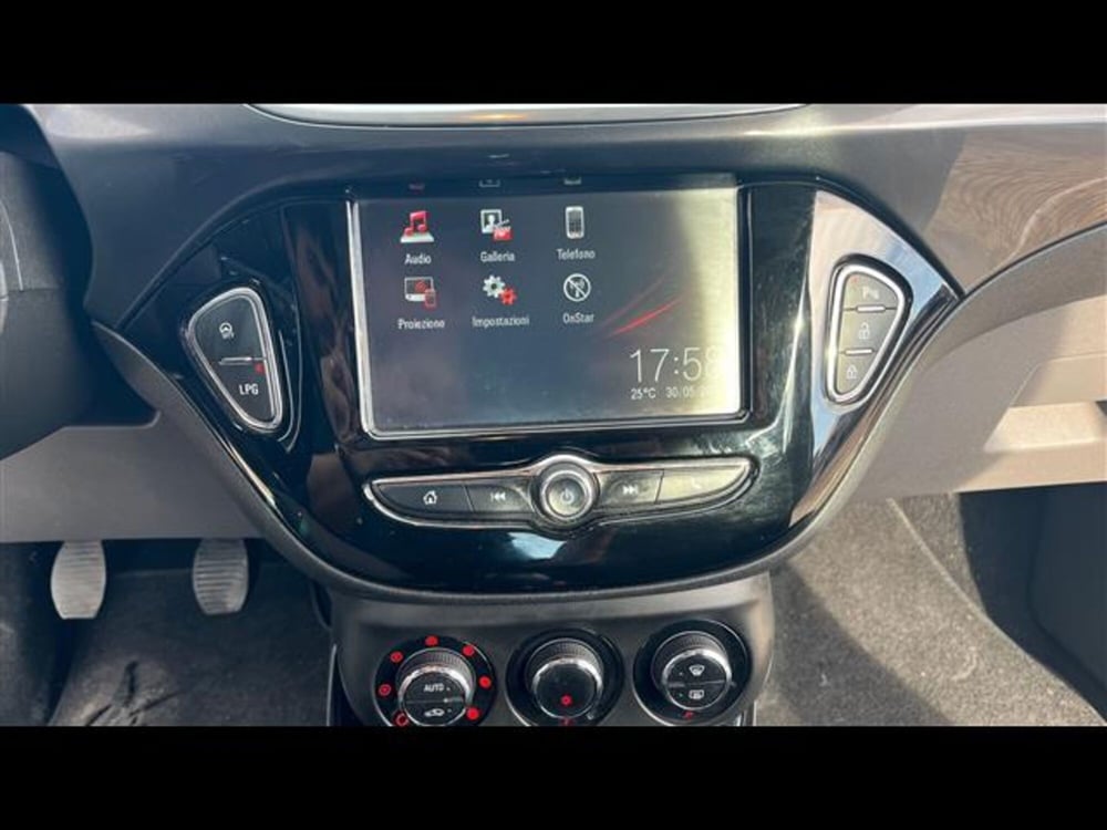 Opel Corsa usata a Lecce (13)