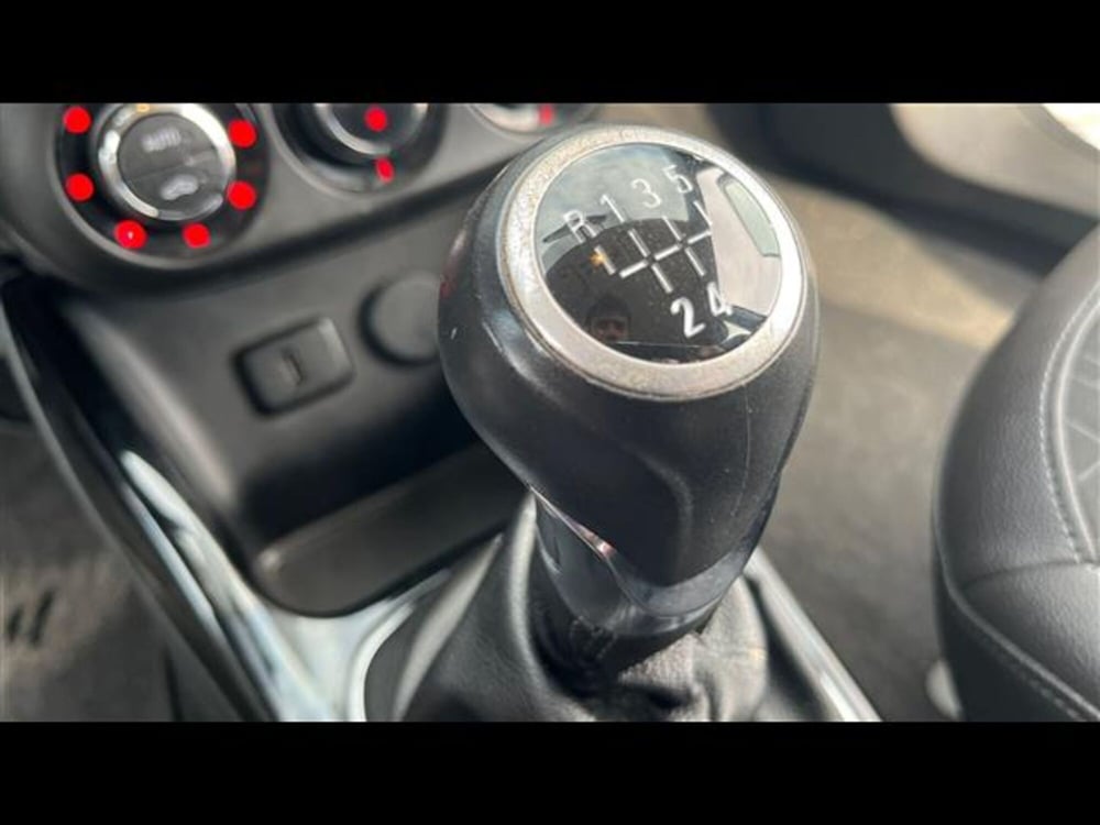 Opel Corsa usata a Lecce (6)