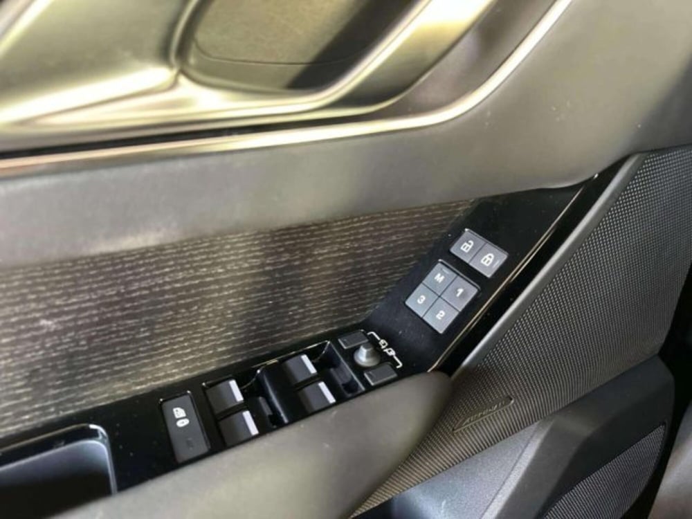 Land Rover Range Rover Velar usata a Siena (16)