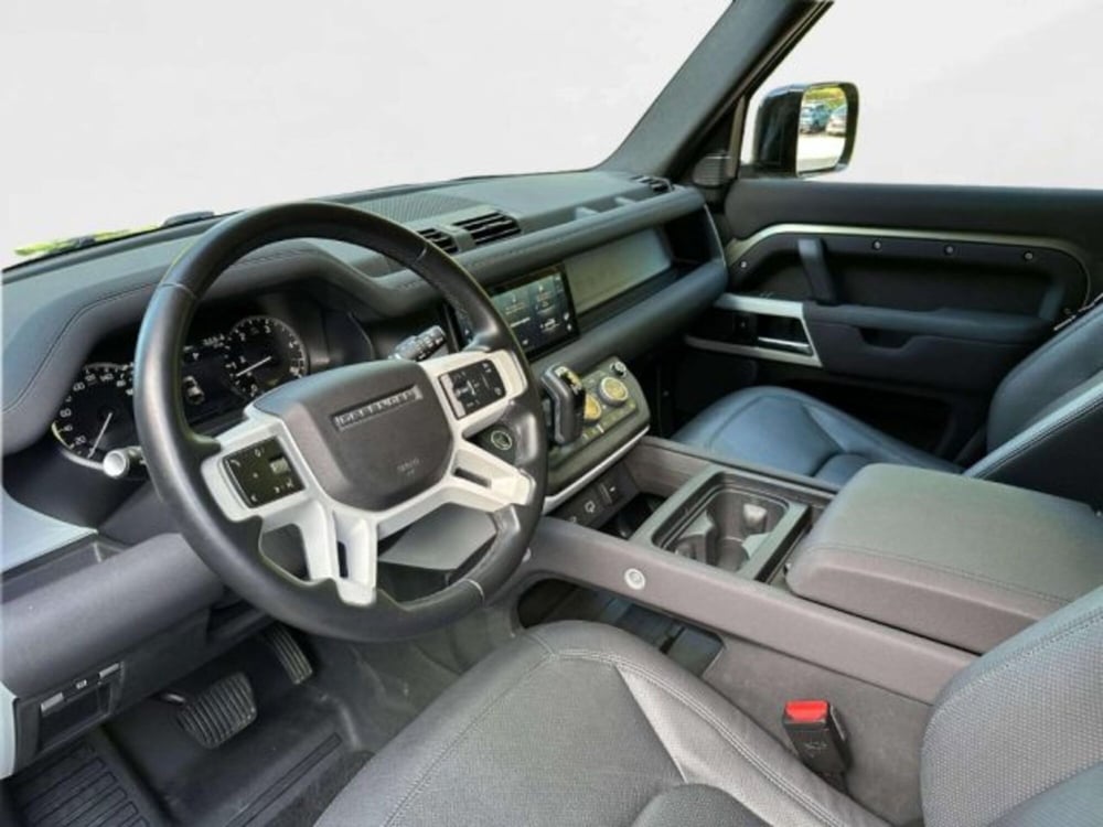 Land Rover Defender usata a Siena (13)