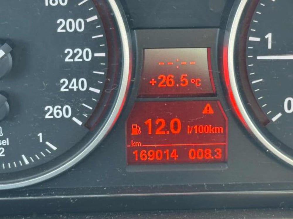 BMW X1 usata a Lucca (14)