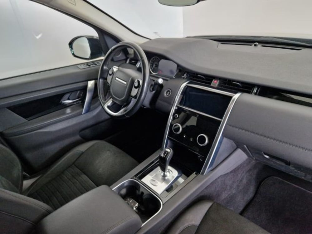 Land Rover Discovery Sport usata a Modena (10)