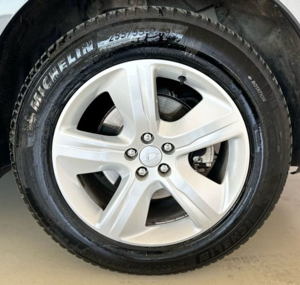 Land Rover Range Rover Velar usata a Modena (9)