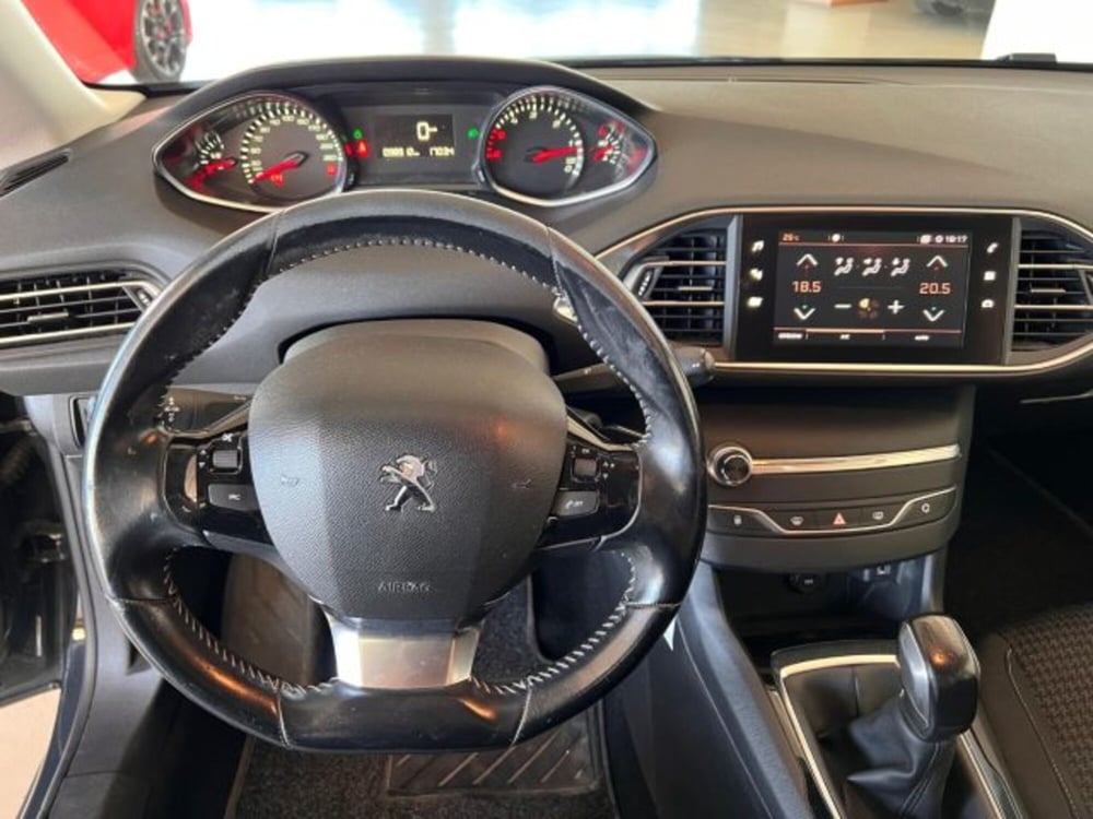 Peugeot 308 usata a Modena (9)