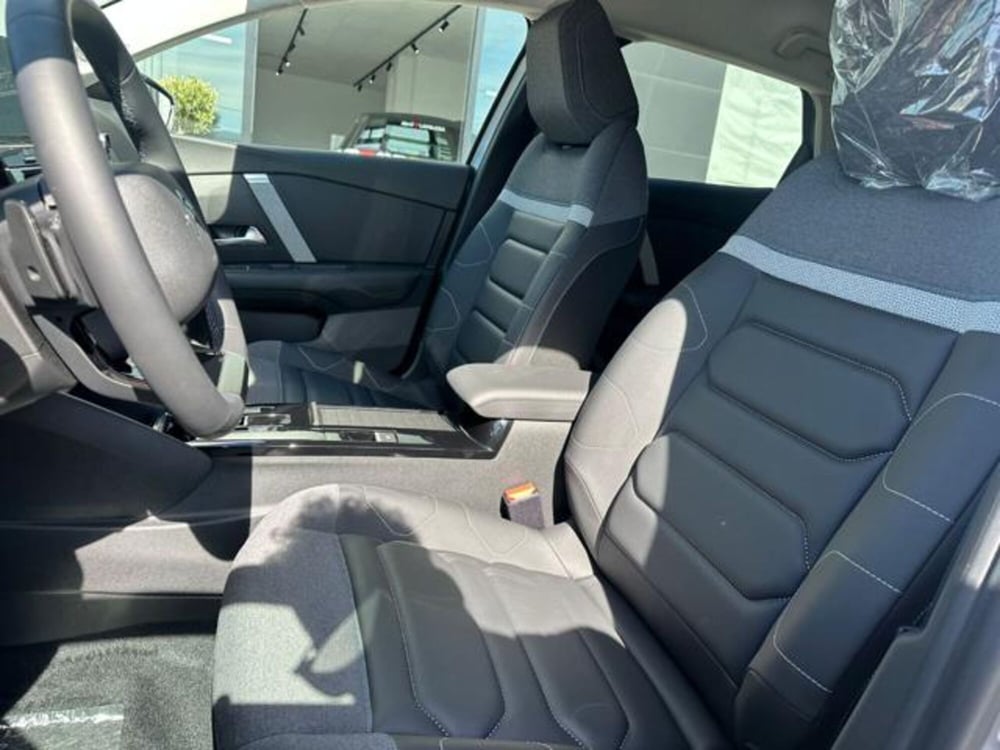 Citroen C4 nuova a Salerno (11)