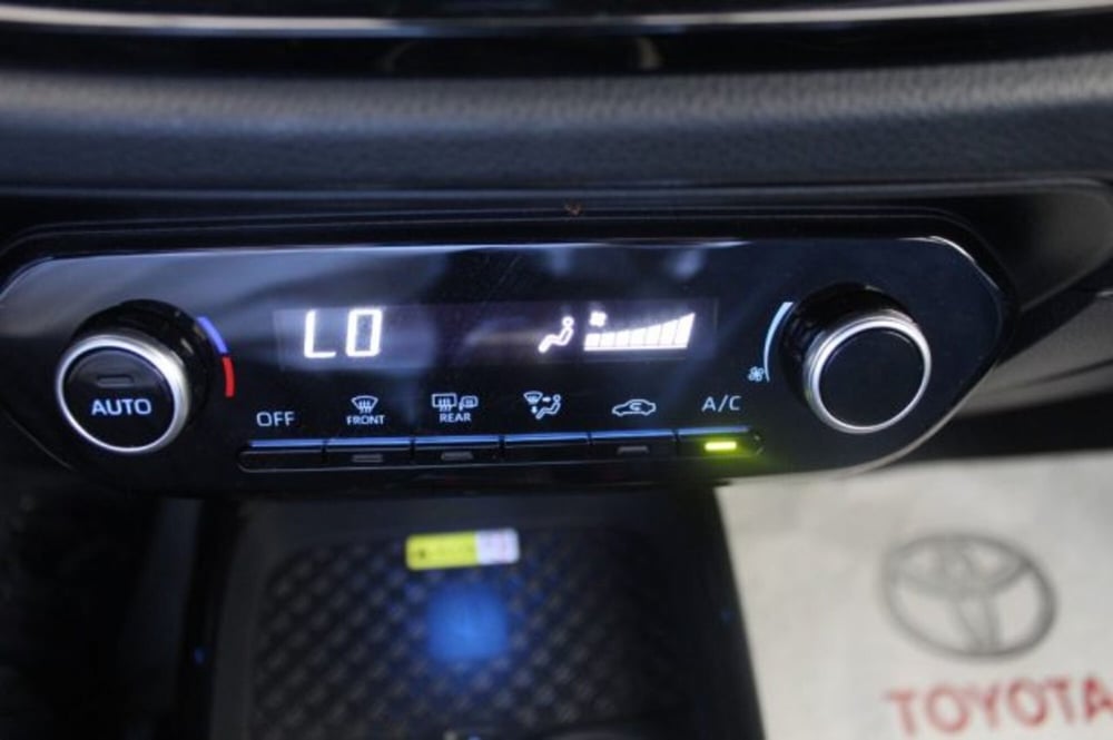 Toyota Aygo X usata a Roma (18)