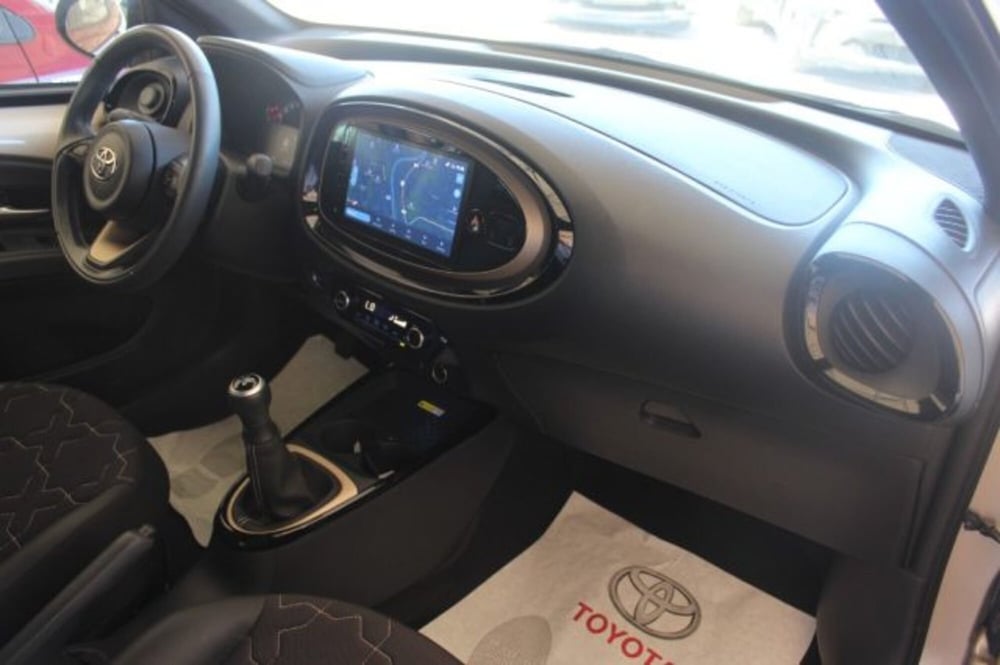 Toyota Aygo X usata a Roma (6)