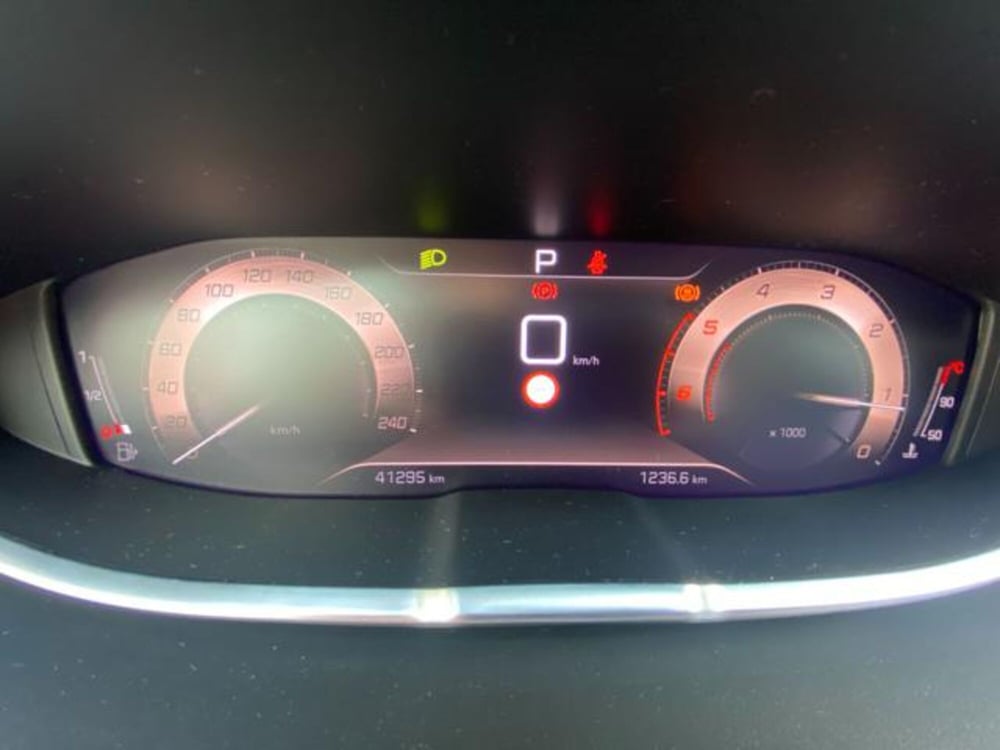 Peugeot 5008 usata a Firenze (10)