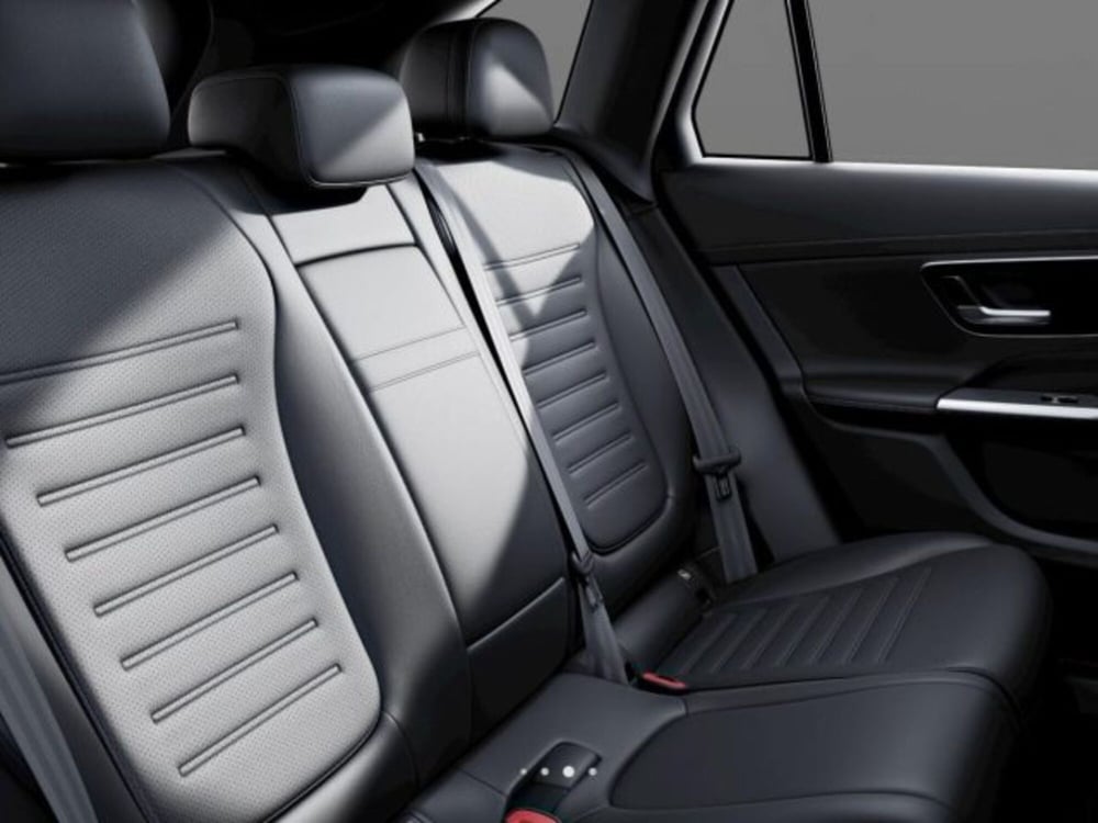 Mercedes-Benz GLC nuova a Verona (7)