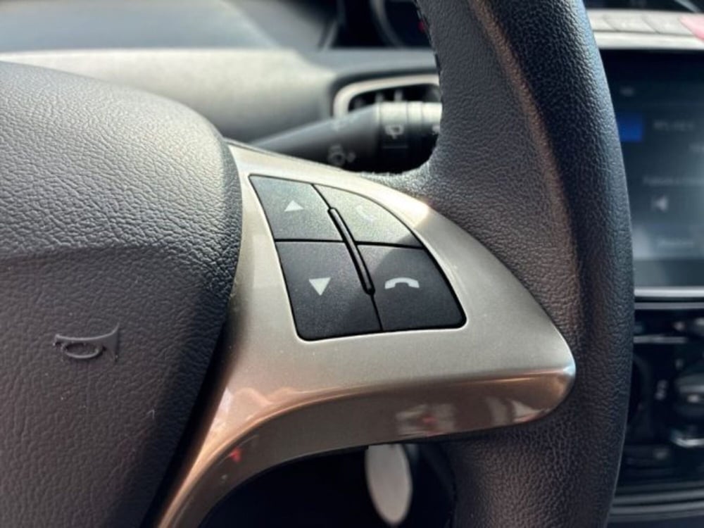 Lancia Ypsilon usata a Ancona (20)
