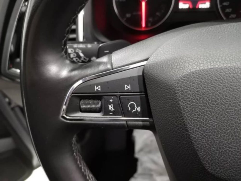SEAT Ateca usata a Catania (18)
