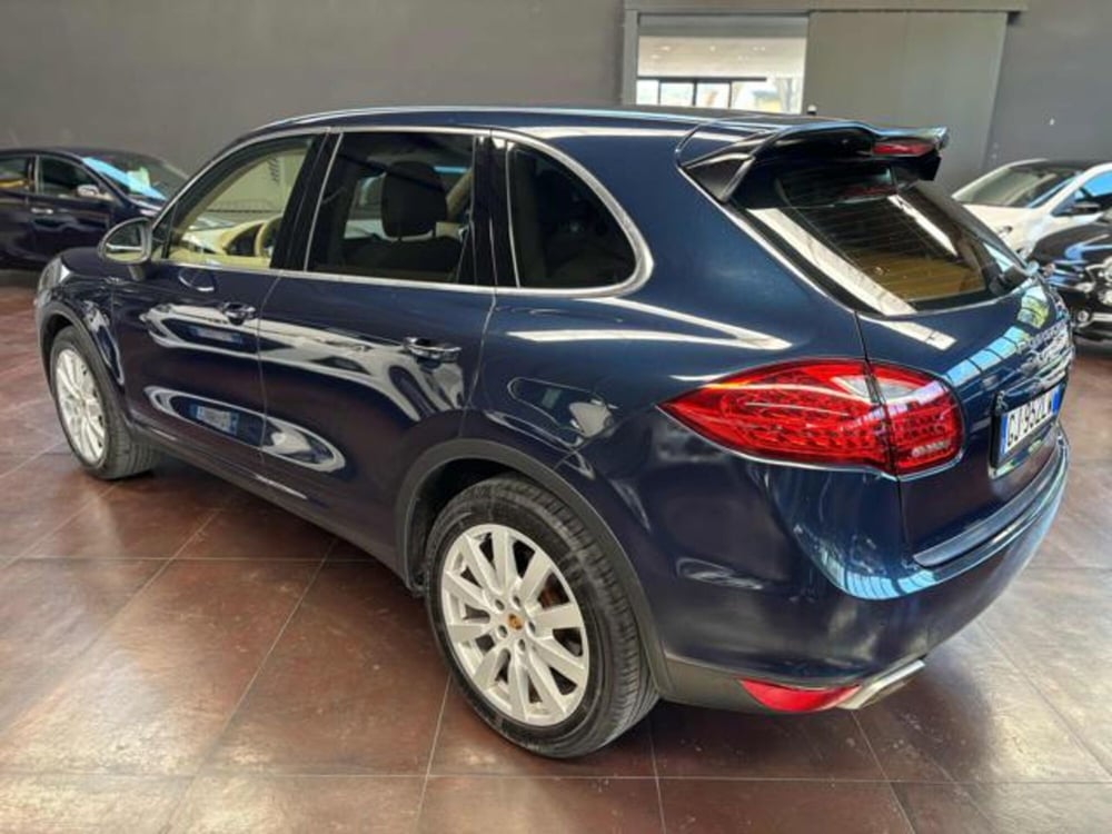 Porsche Cayenne usata a Pesaro-Urbino (14)