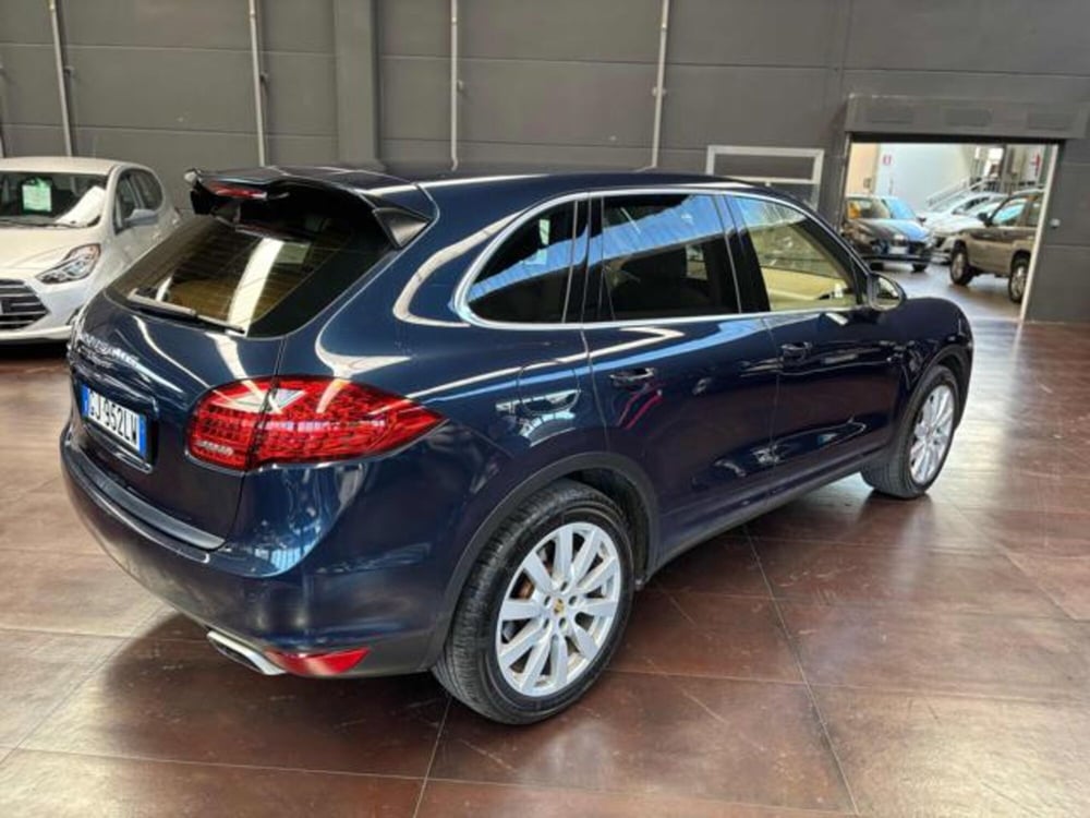 Porsche Cayenne usata a Pesaro-Urbino (4)