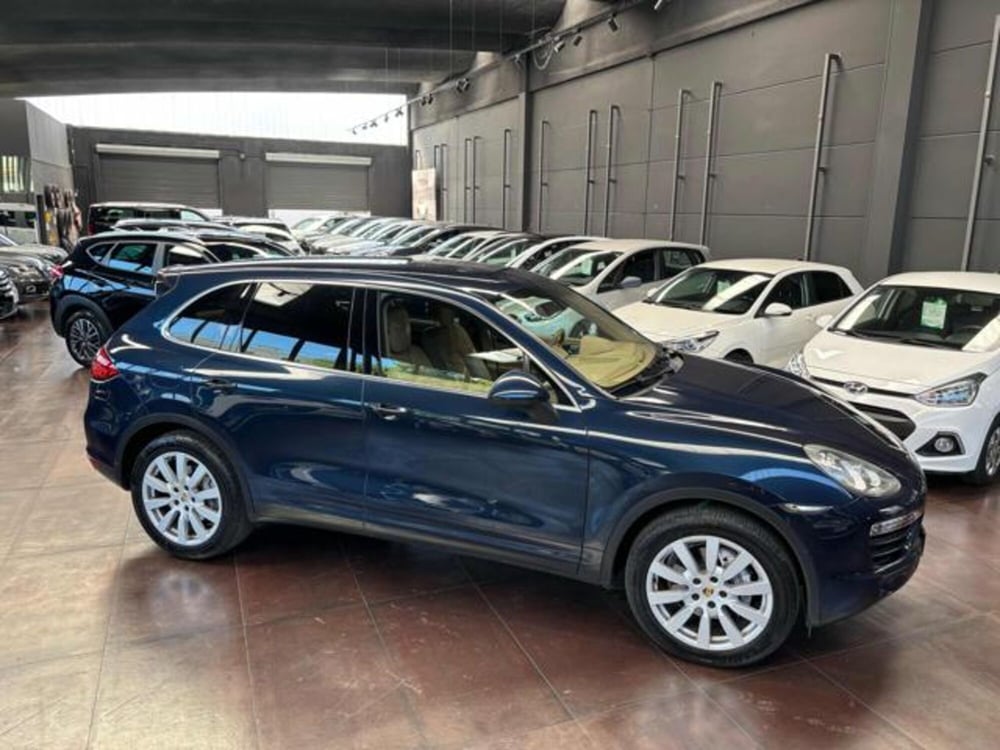 Porsche Cayenne usata a Pesaro-Urbino (5)