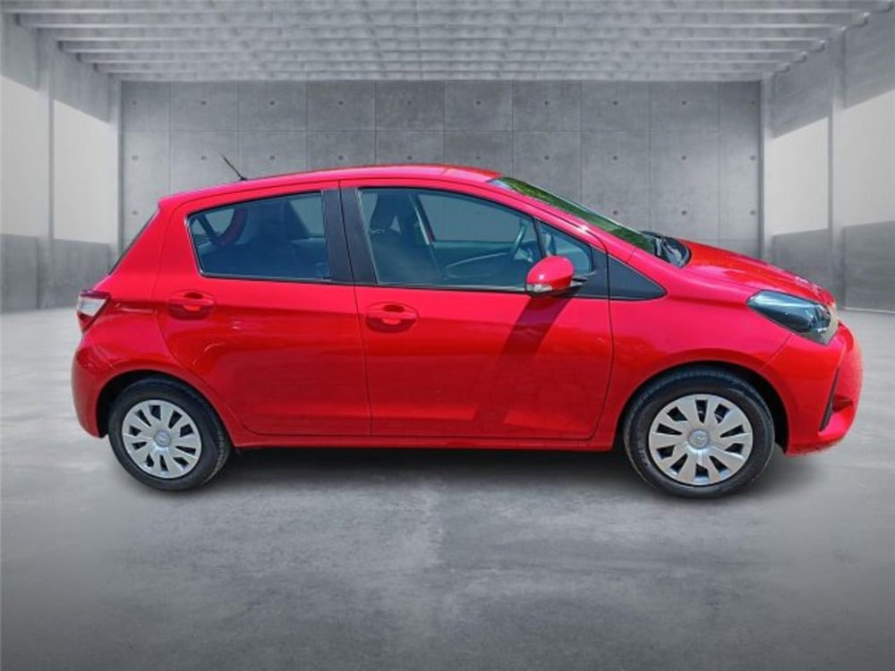 Toyota Yaris usata a Bari (7)