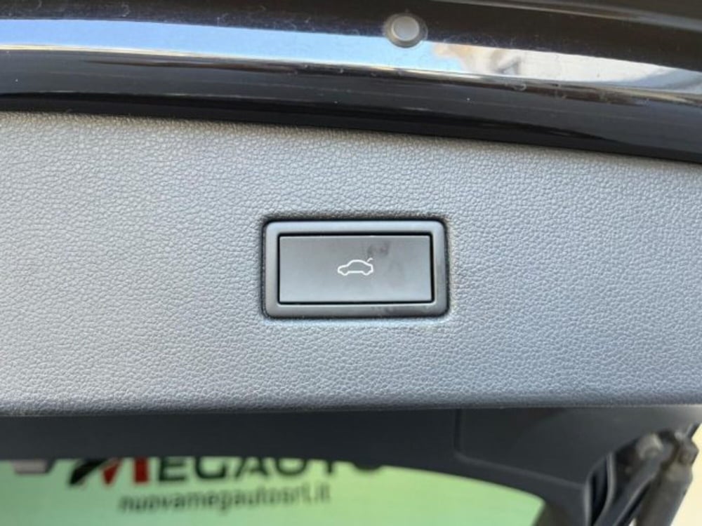 Volkswagen Tiguan usata a Trapani (8)