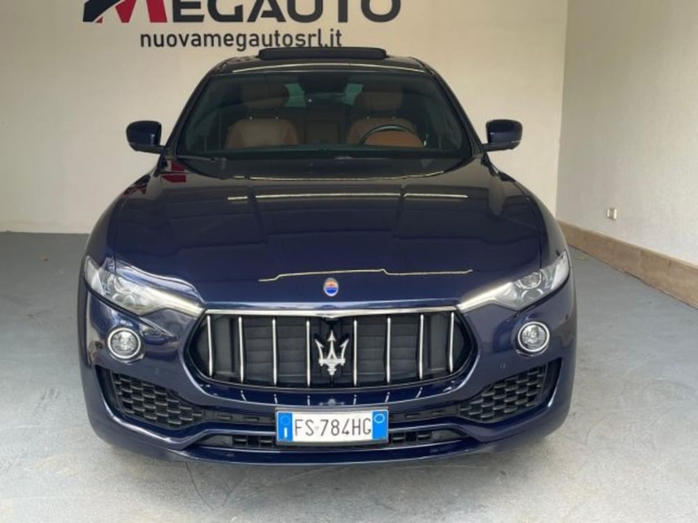 Maserati Levante usata a Trapani (2)