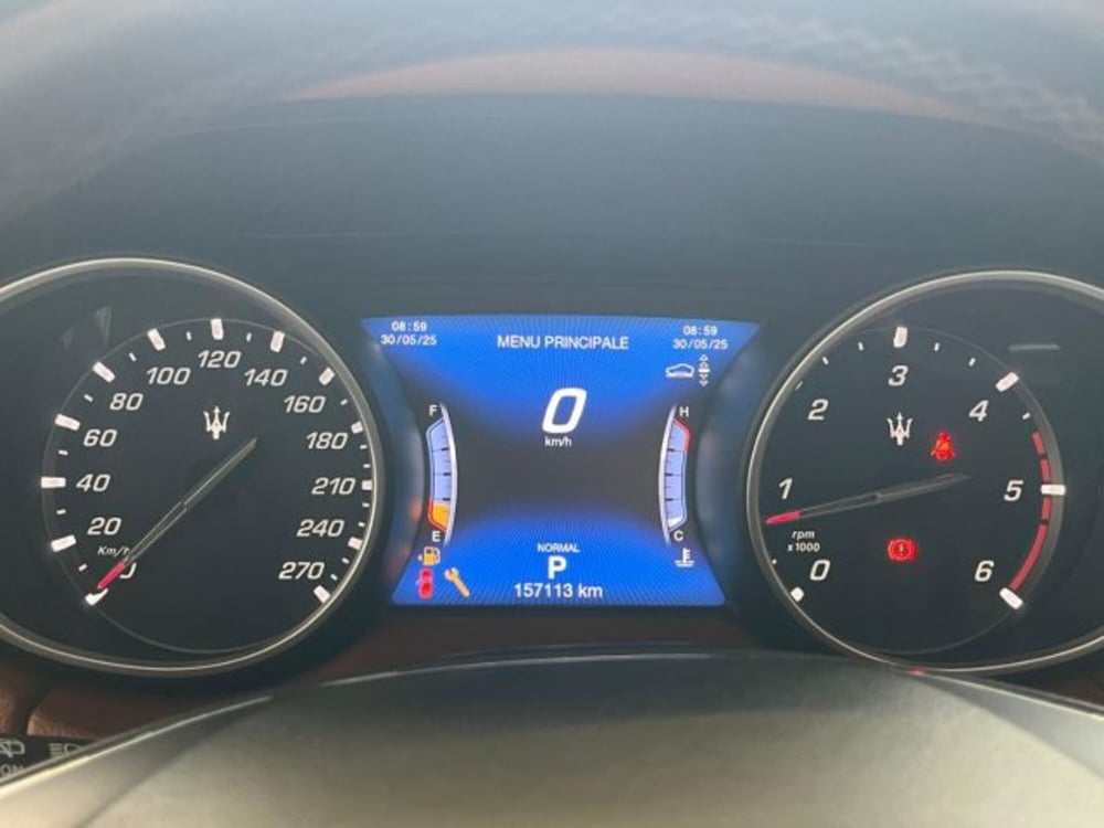 Maserati Levante usata a Trapani (20)