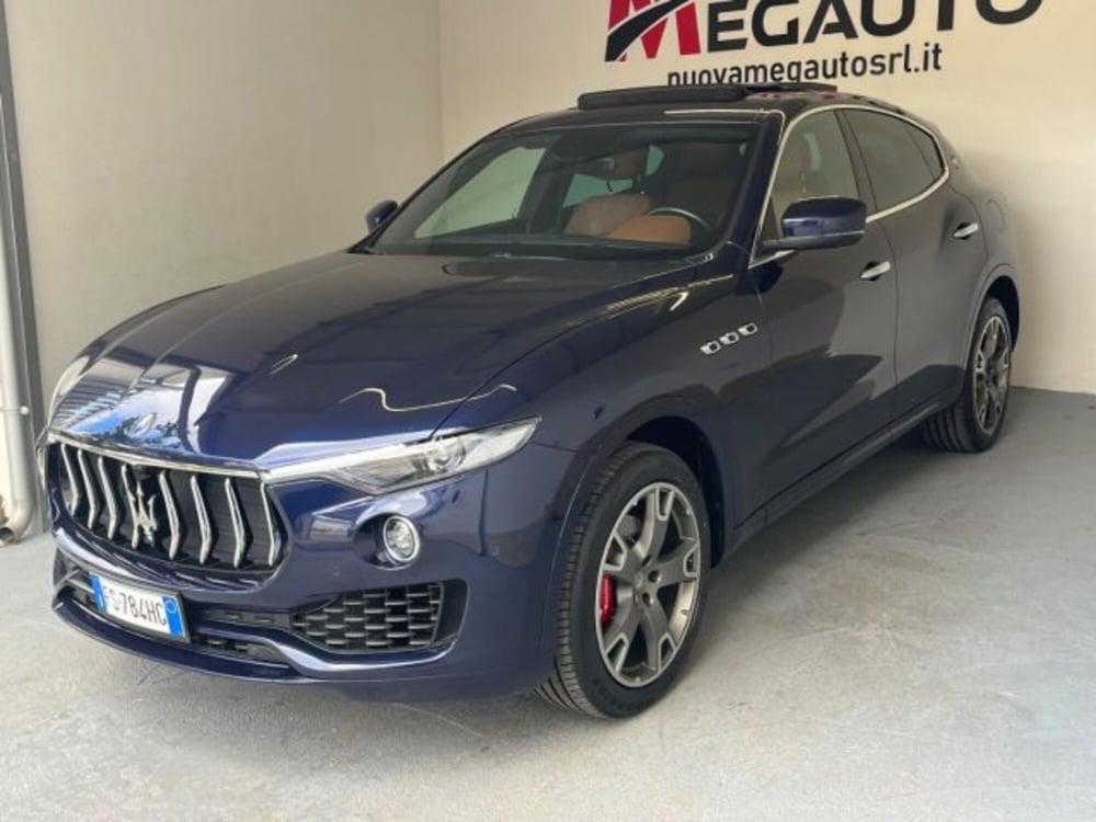 Maserati Levante usata a Trapani (7)