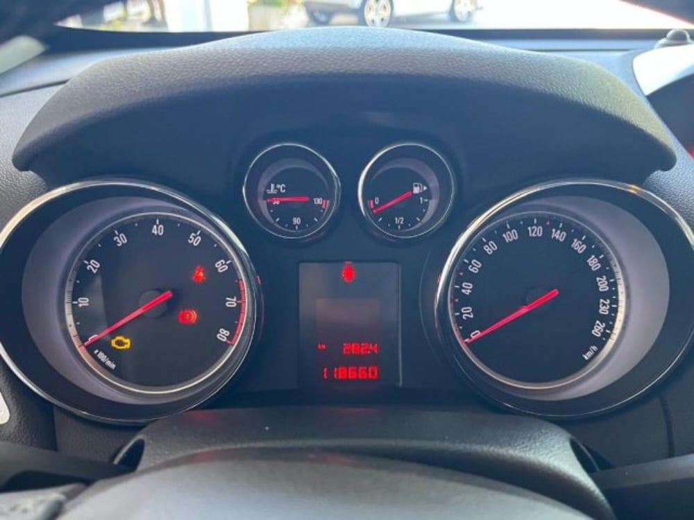 Opel Mokka usata a Trapani (16)