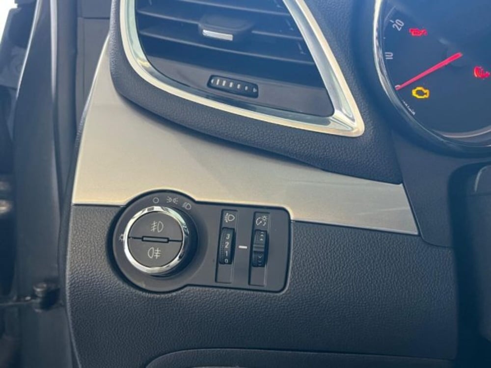 Opel Mokka usata a Trapani (17)
