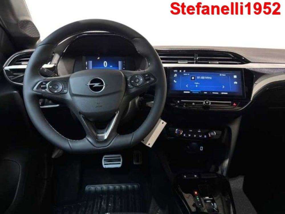 Opel Corsa nuova a Bologna (14)