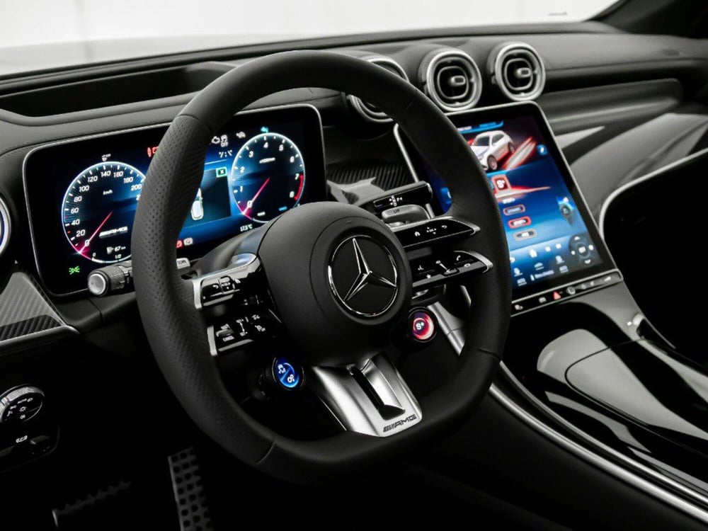 Mercedes-Benz GLC SUV nuova a Macerata (18)