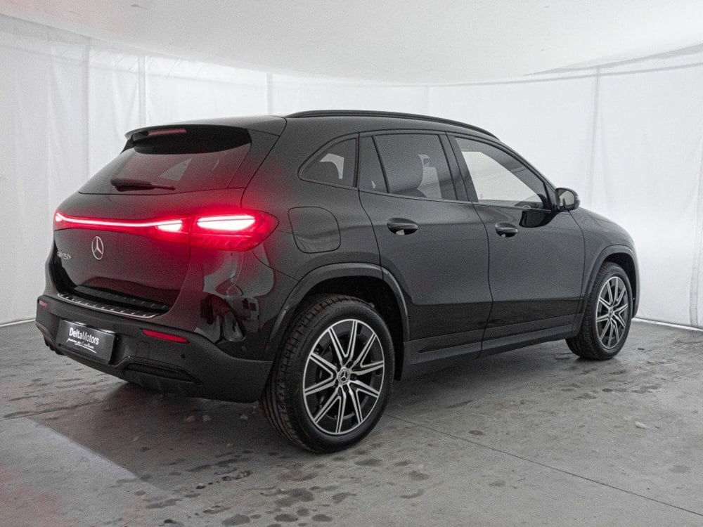 Mercedes-Benz EQA nuova a Macerata (10)