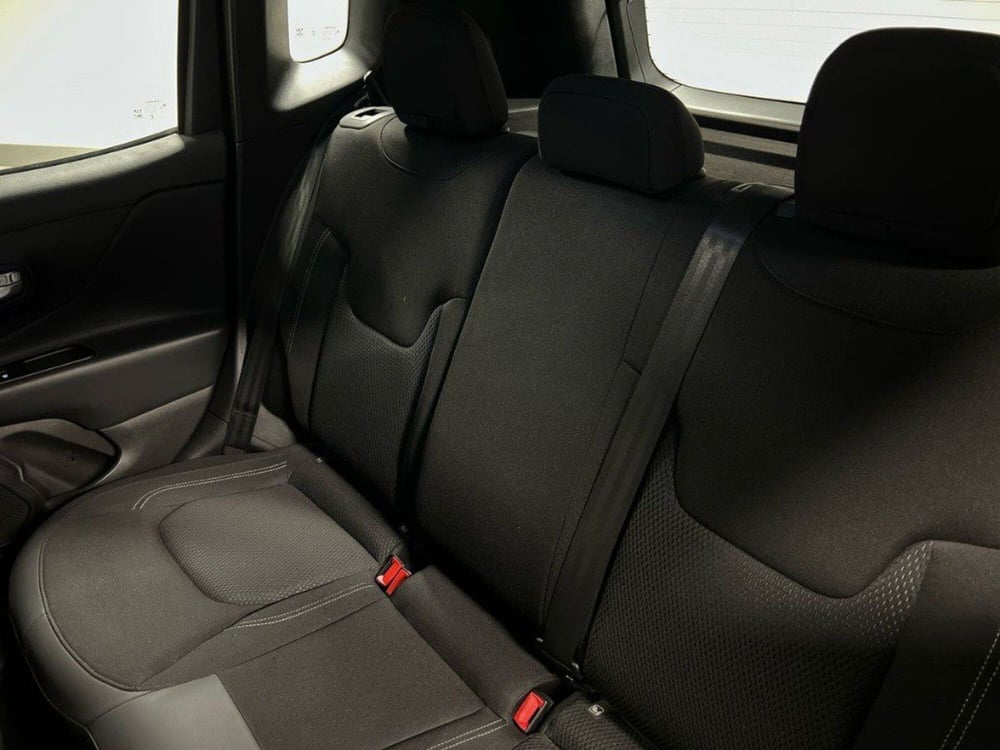 Jeep Renegade usata a Macerata (13)